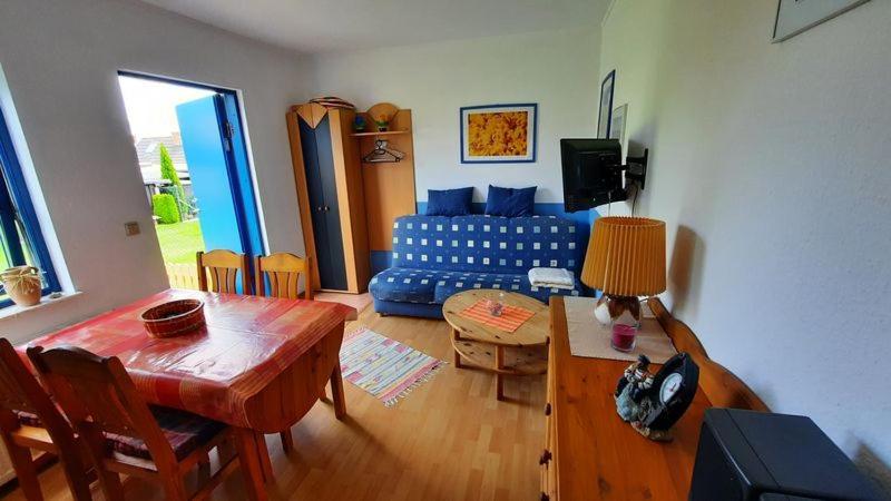 Lindow Ruegen Apartment Путбус Екстериор снимка